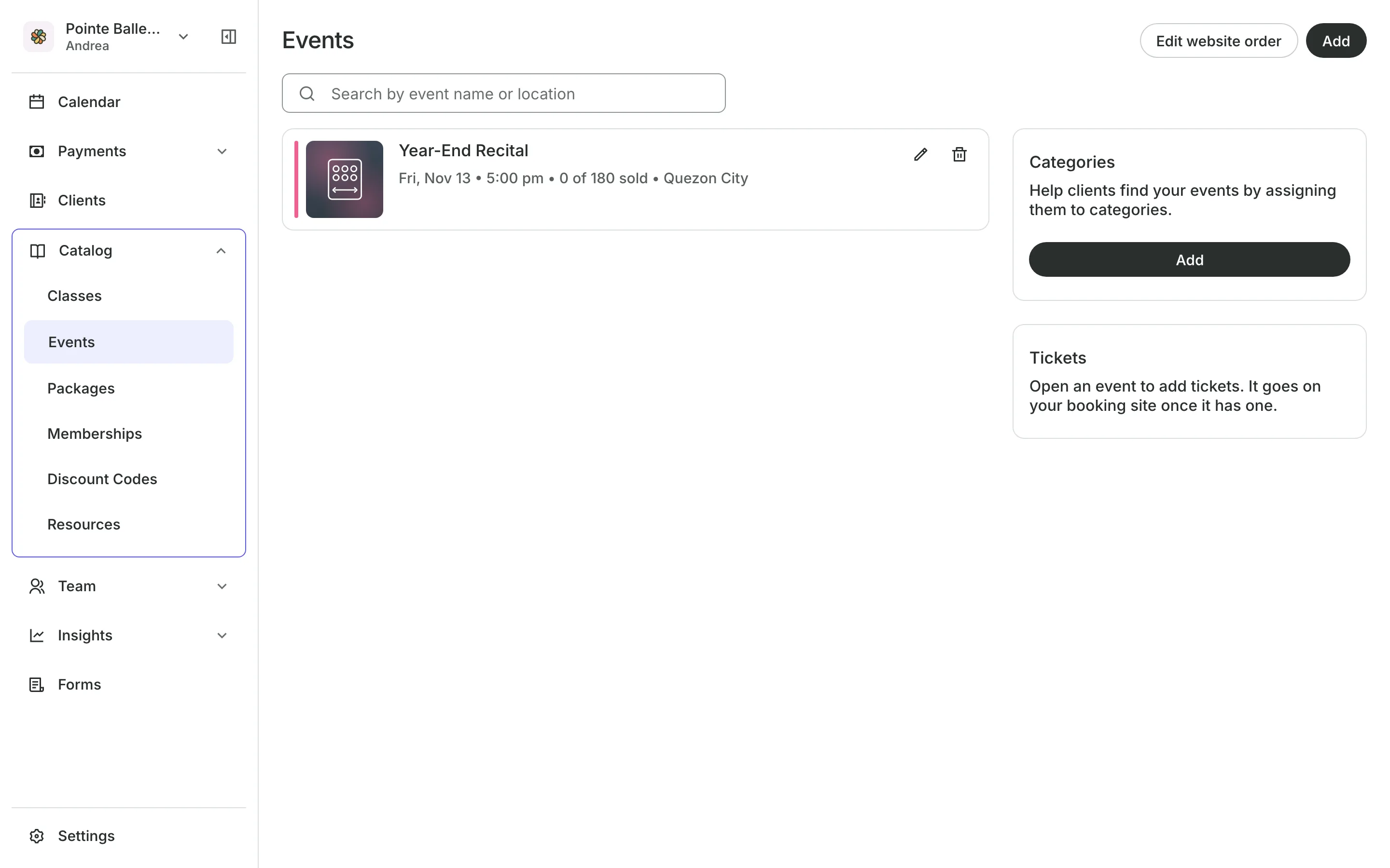 Events with their date, place and tickets