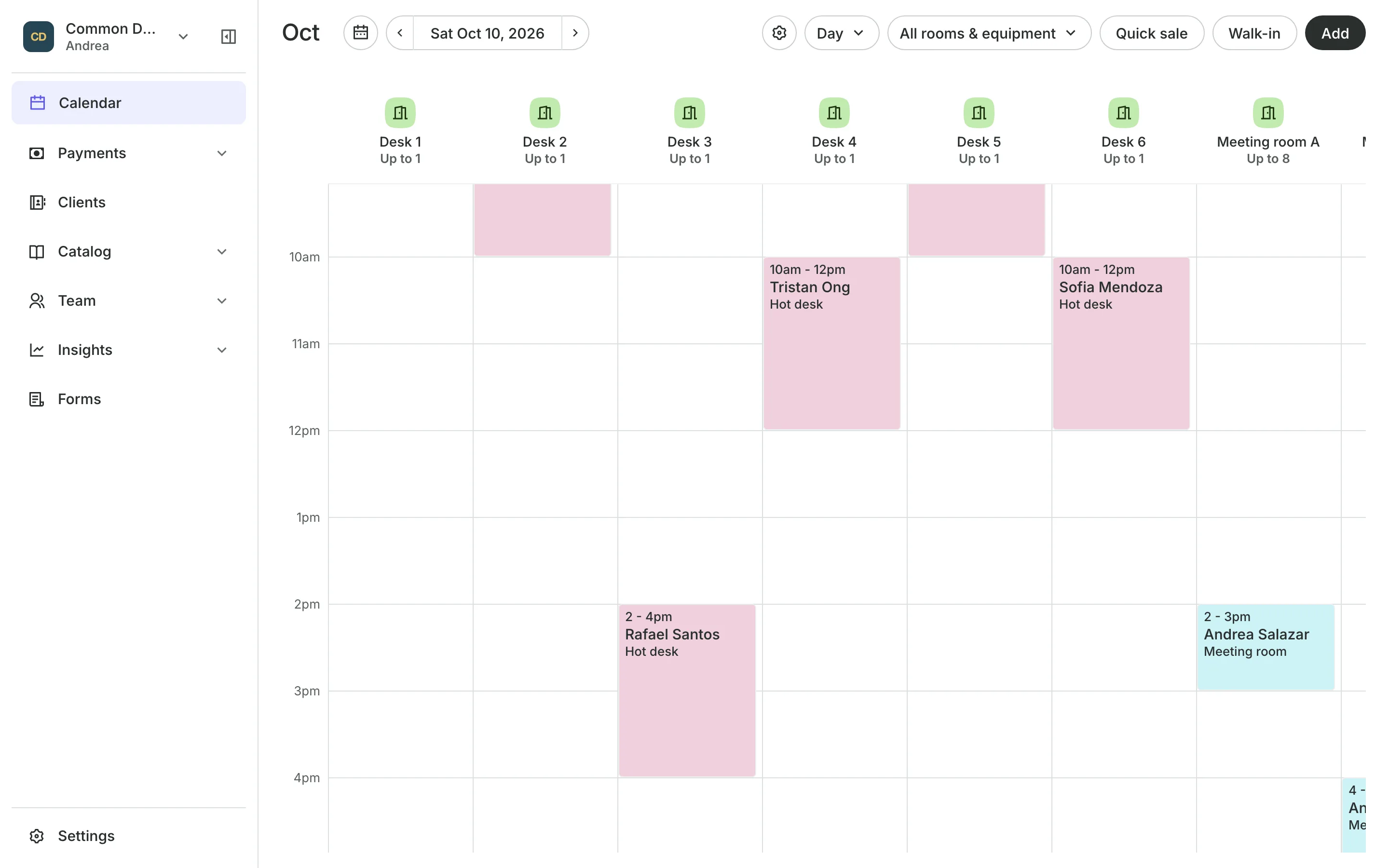The calendar in day view: the team's columns and the day's bookings
