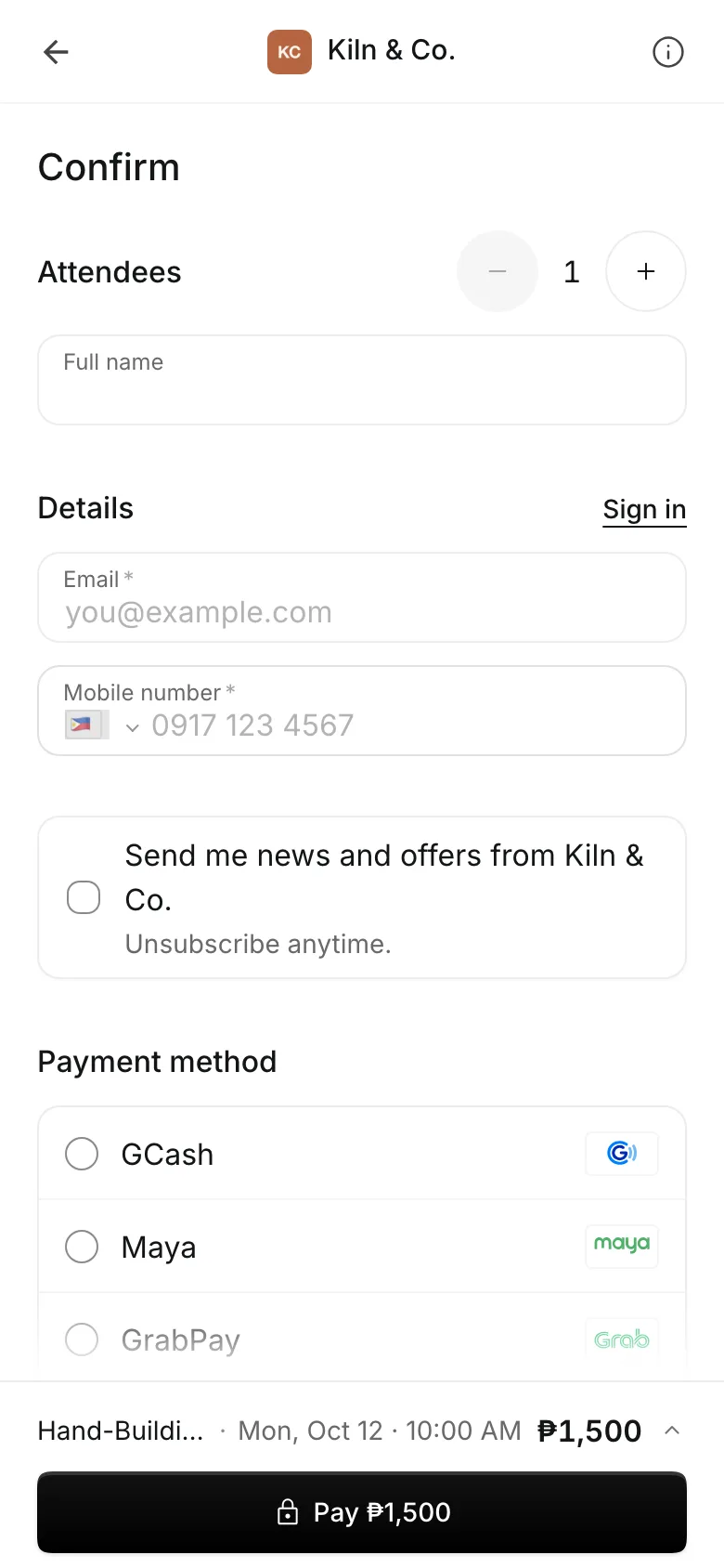 Booking a class on a phone: the spot or the pack, then checkout