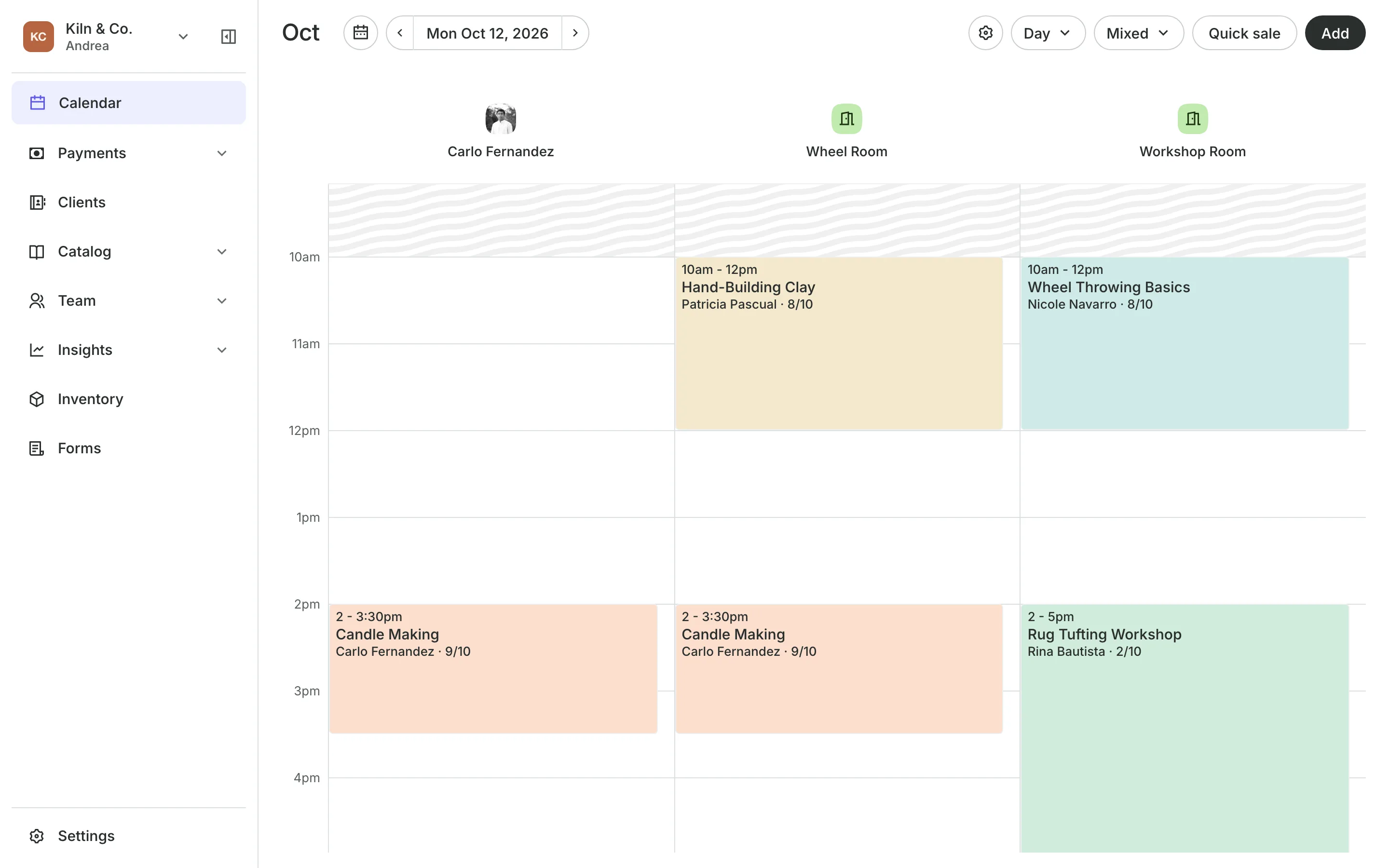 The calendar in day view: the day's classes, each with how many are booked
