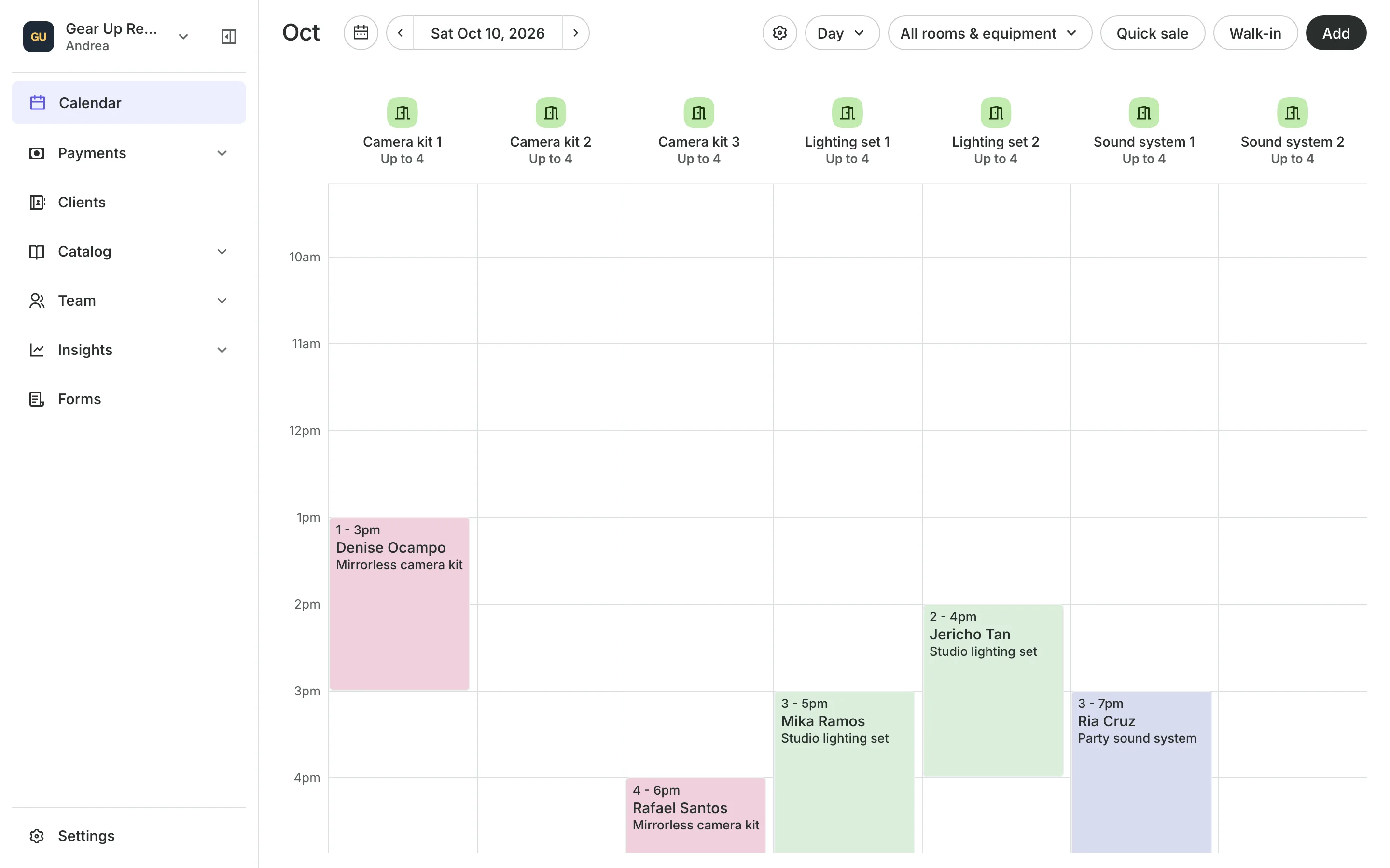 The calendar in day view: the team's columns and the day's bookings