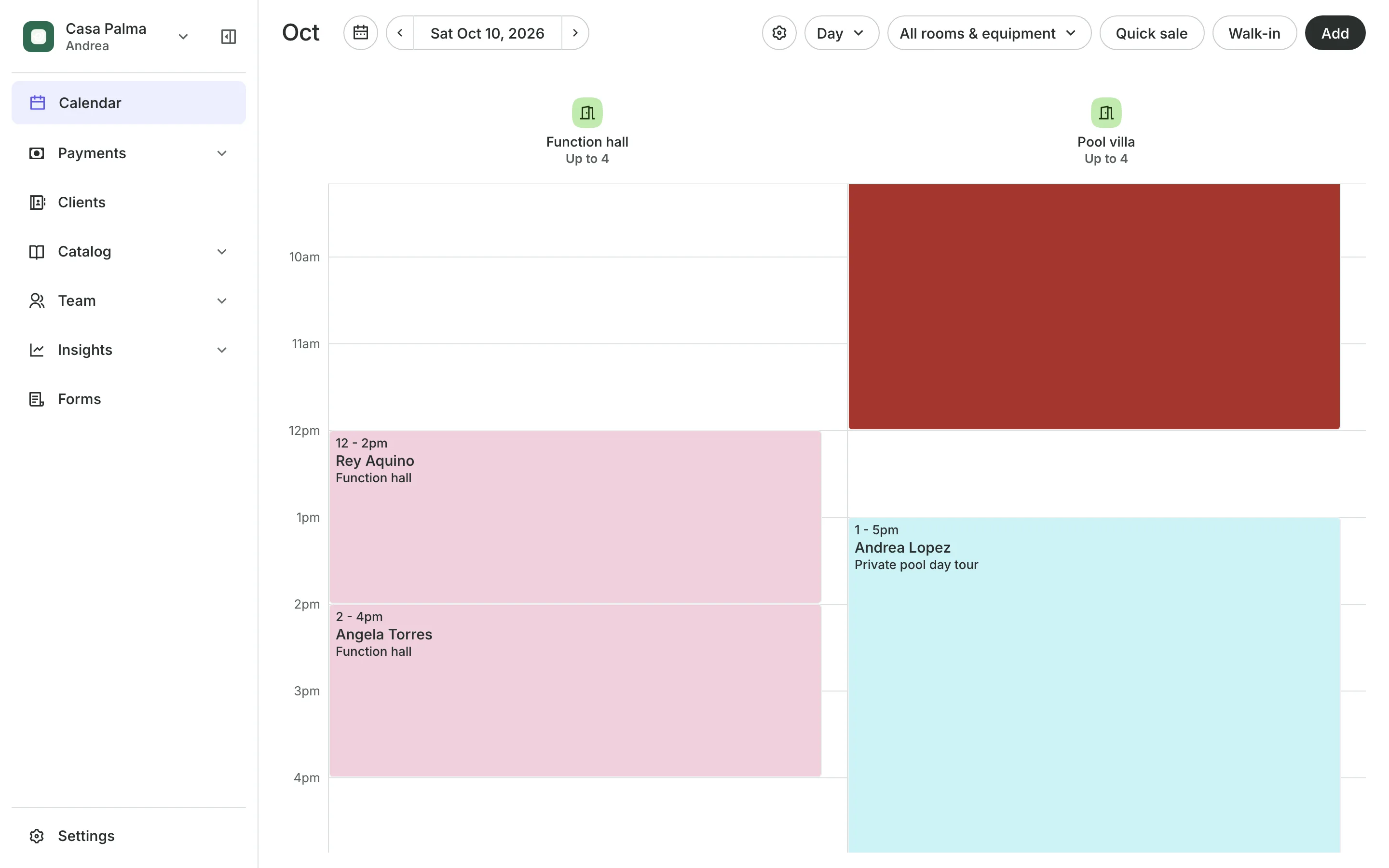 The calendar in day view: the team's columns and the day's bookings