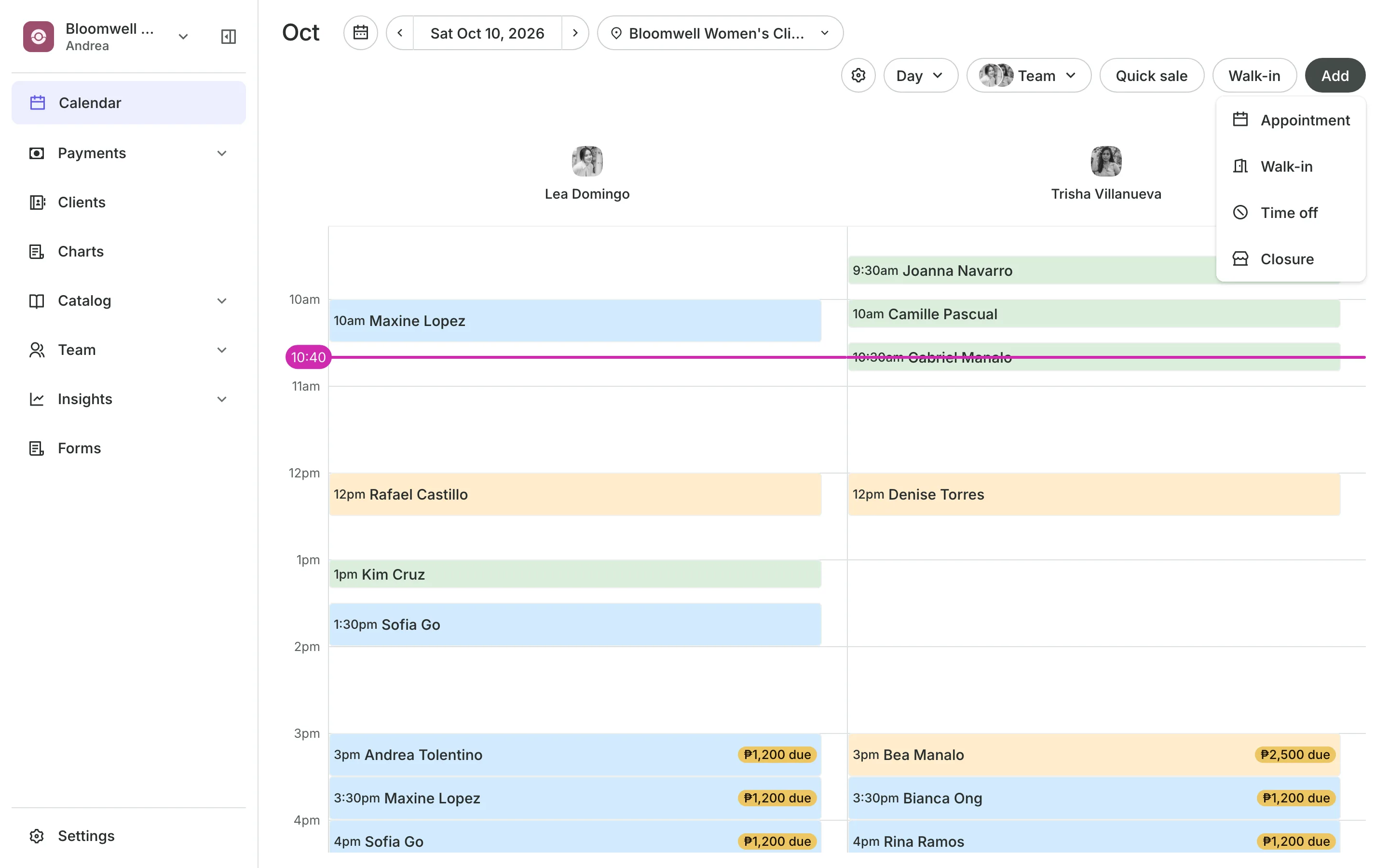 A new booking open on the calendar: the client, the service and the time