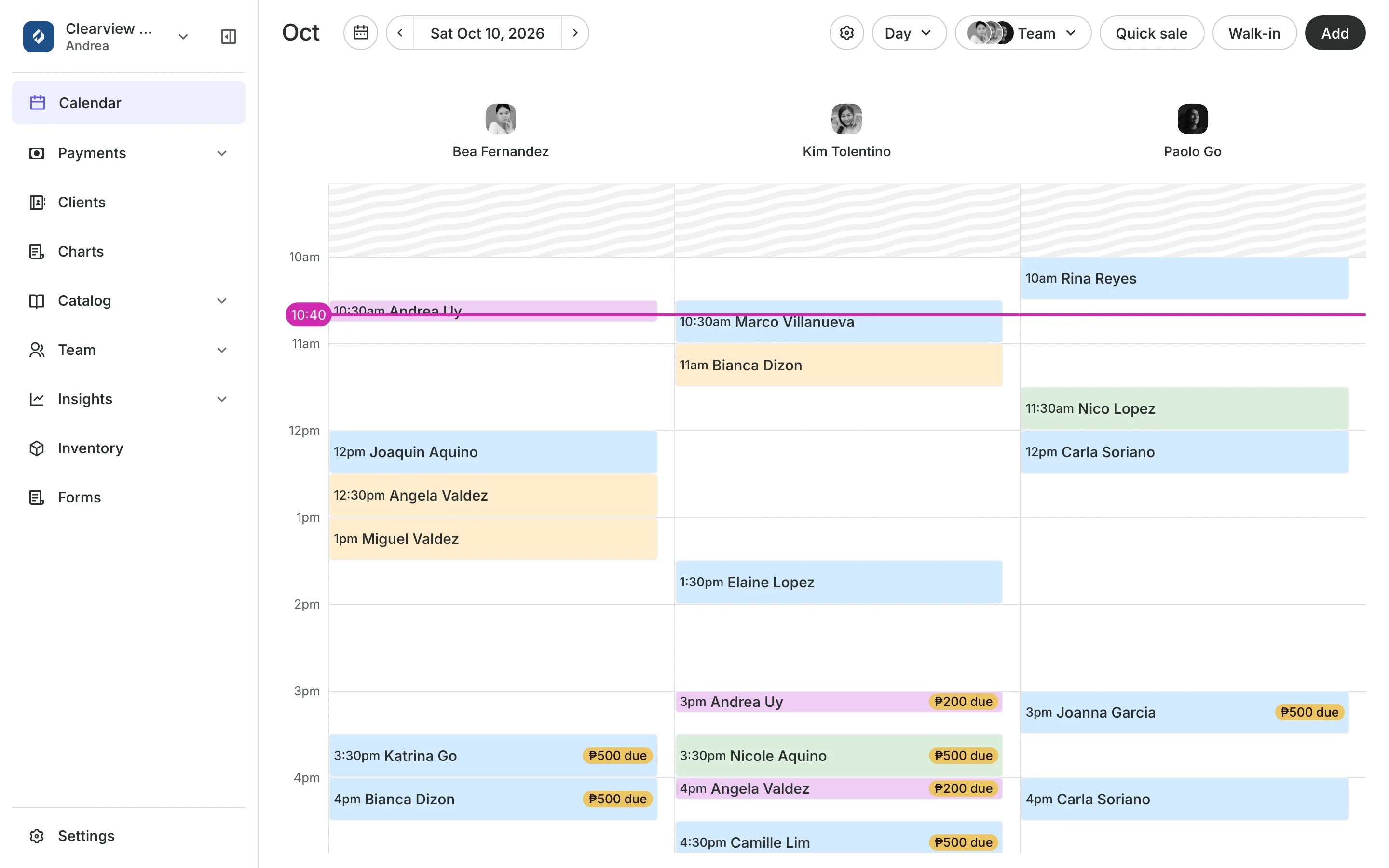 The calendar in day view: the team's columns and the day's bookings