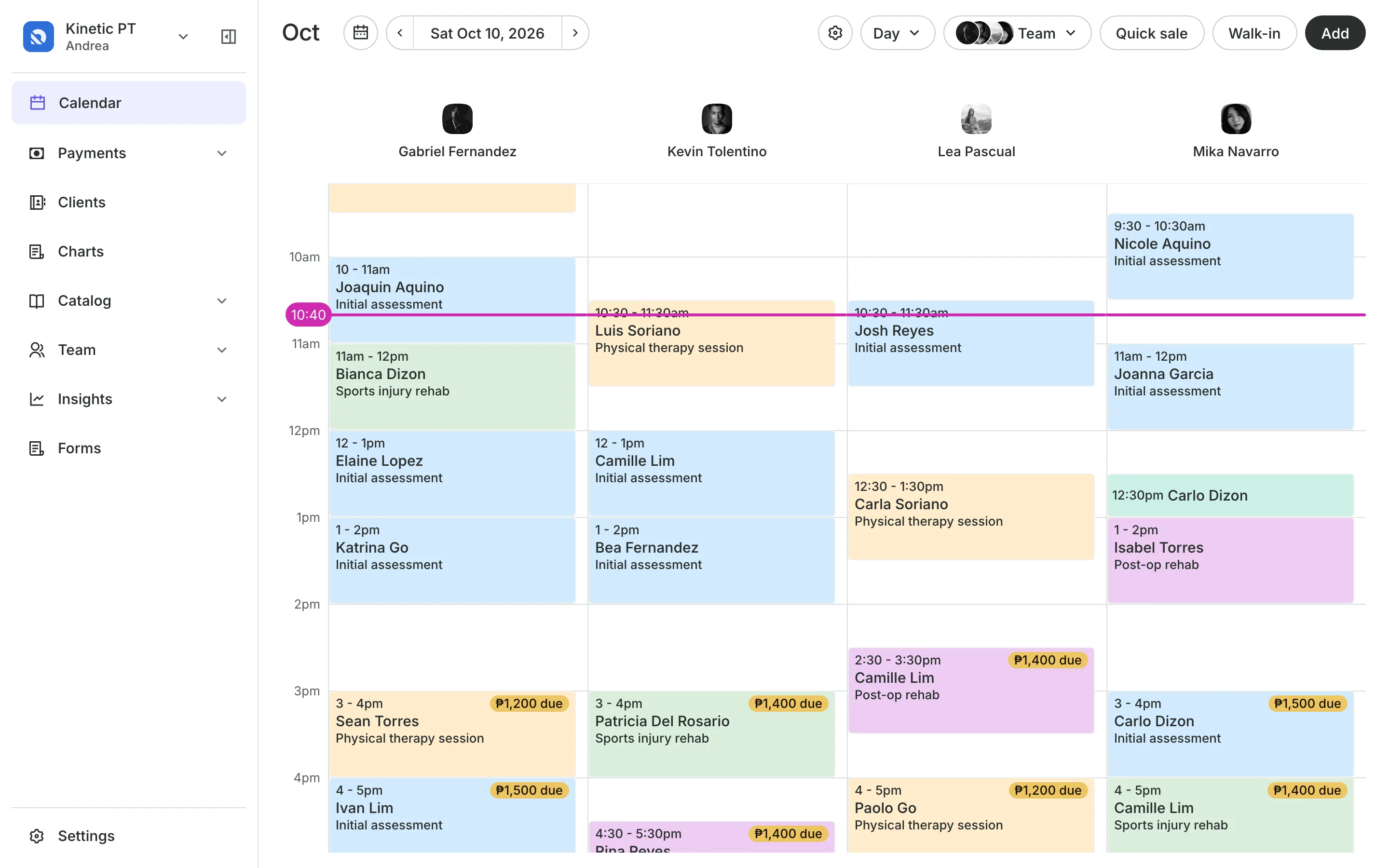 The calendar in day view: the team's columns and the day's bookings