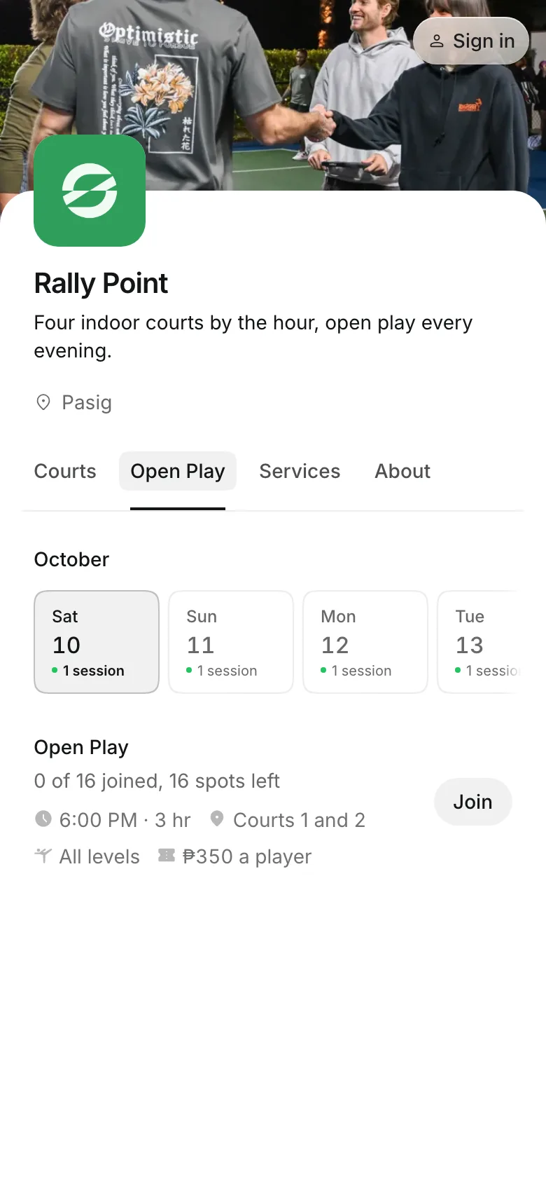 Open play sessions on the booking page, on a phone