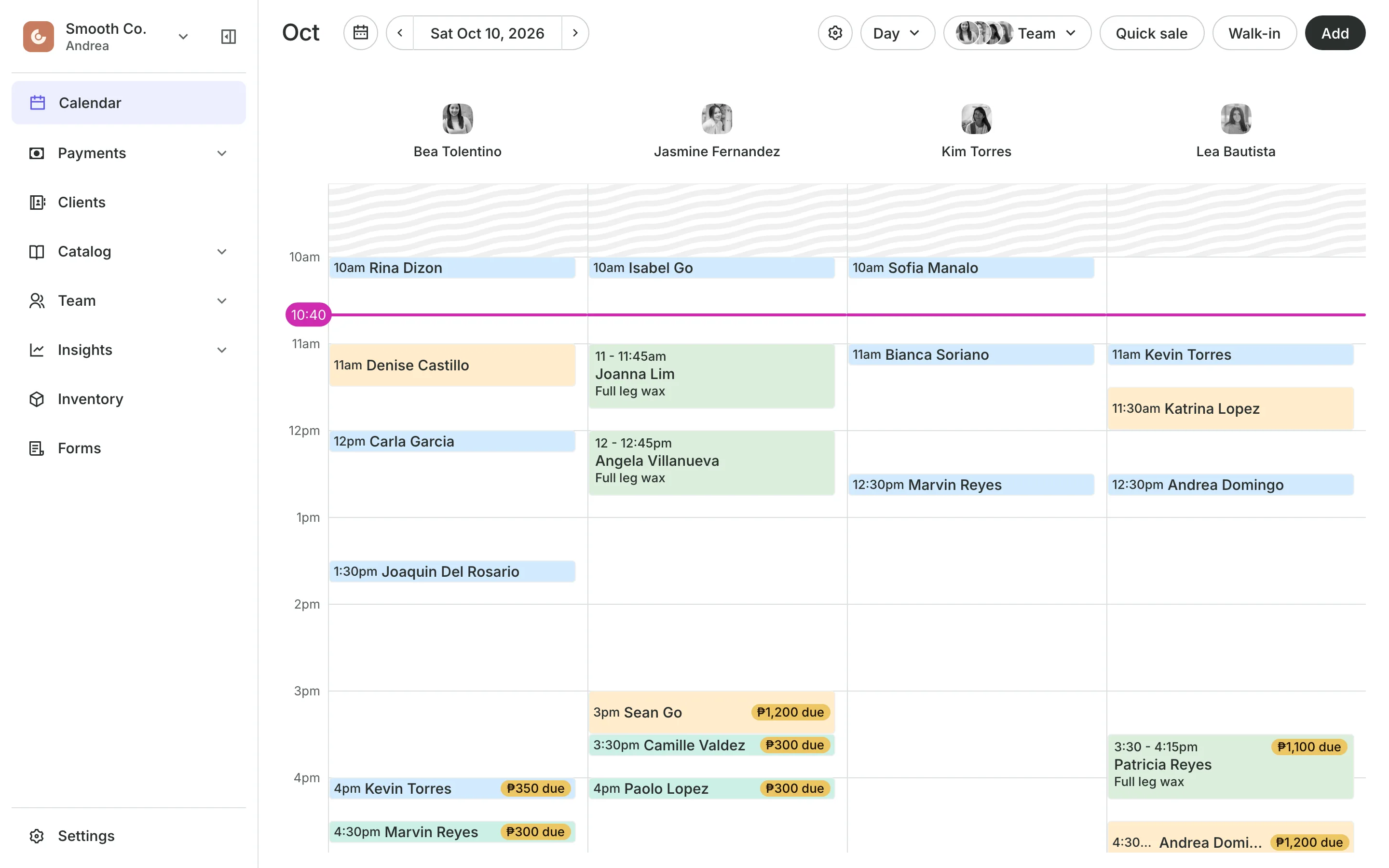 The calendar in day view: the team's columns and the day's bookings